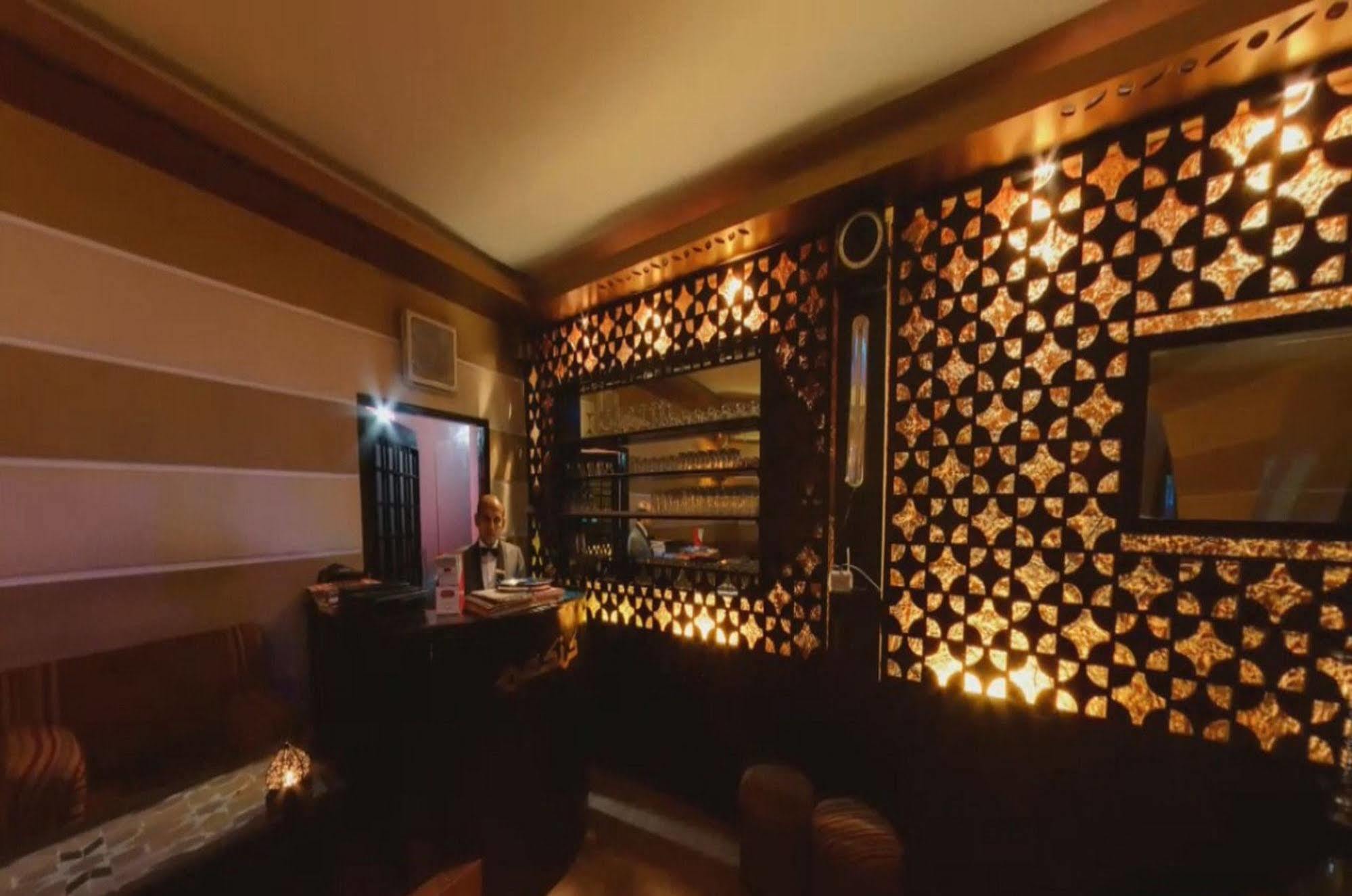 Hotel Agrabad Limited Ćottogram Zewnętrze zdjęcie