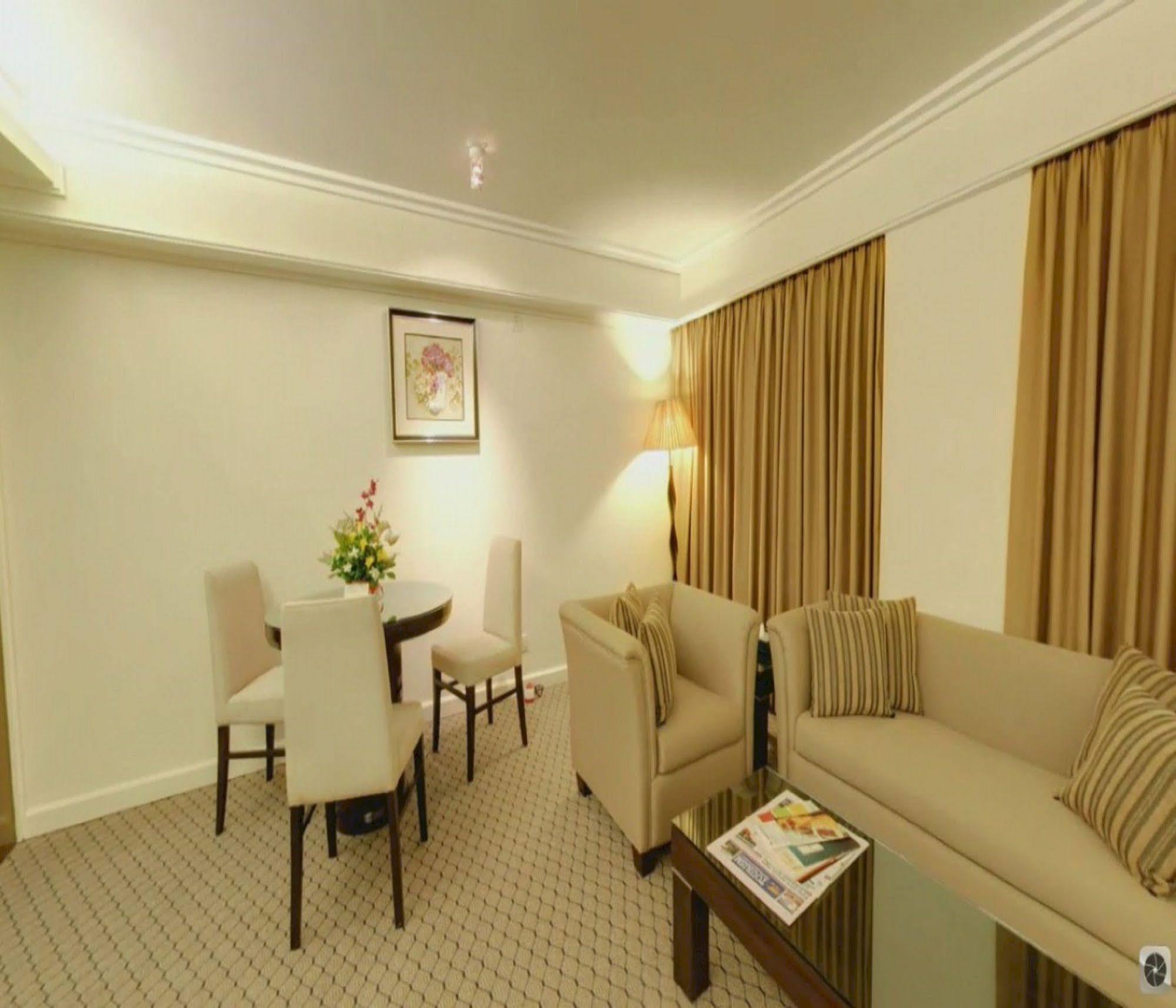 Hotel Agrabad Limited Ćottogram Zewnętrze zdjęcie